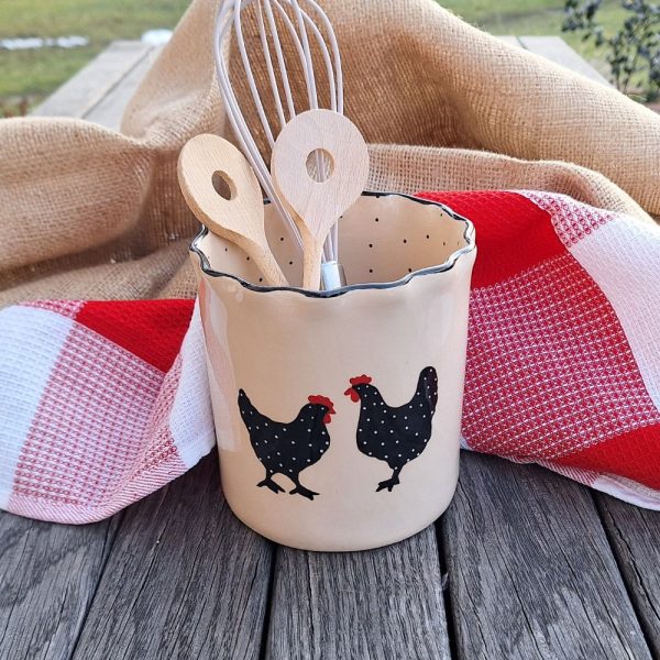 Keramična posoda za kuhalnice – motiv dveh kokošk s pikicam